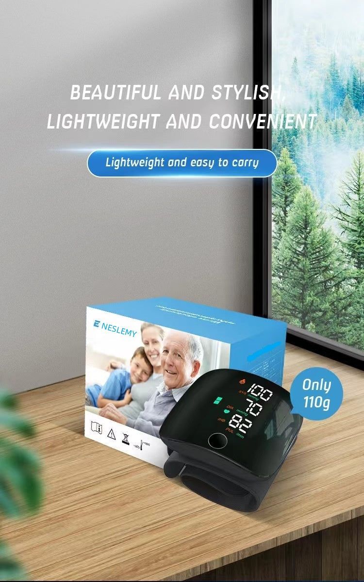 𝐀𝐮𝐭𝐨𝐦𝐚𝐭𝐢𝐜 𝐖𝐫𝐢𝐬𝐭 𝐁𝐏 𝐌𝐨𝐧𝐢𝐭𝐨𝐫™ - Clinically Accurate w/ Large Backlit Display, Adjustable Cuff, Voice Broadcast & Case
